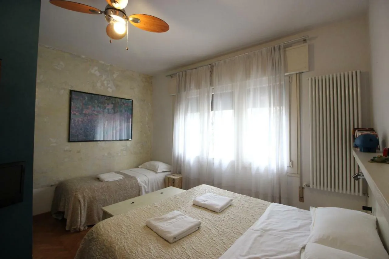 Casa-Mia Apartment Mestre Itália