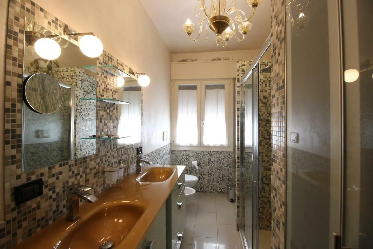 Casa-Mia Apartment Mestre Itália